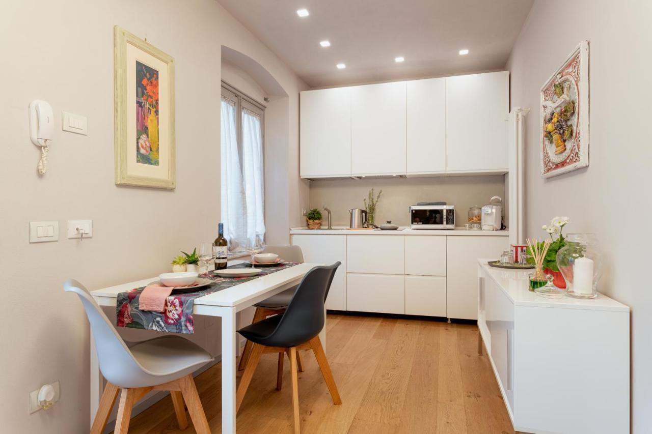 ルッカ Il Cortile Di Elisa & Our Flats Bed & Breakfast エクステリア 写真