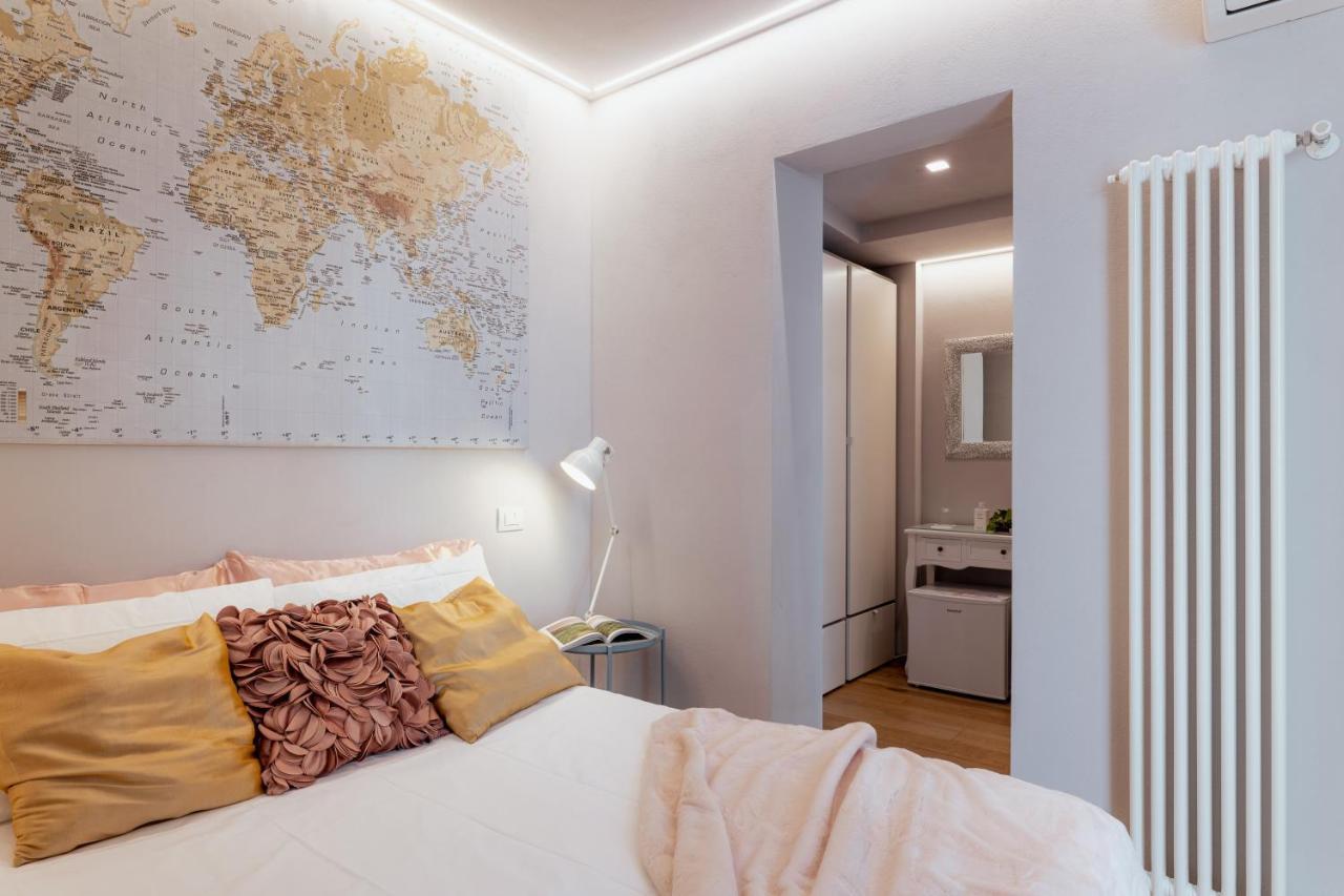 ルッカ Il Cortile Di Elisa & Our Flats Bed & Breakfast エクステリア 写真